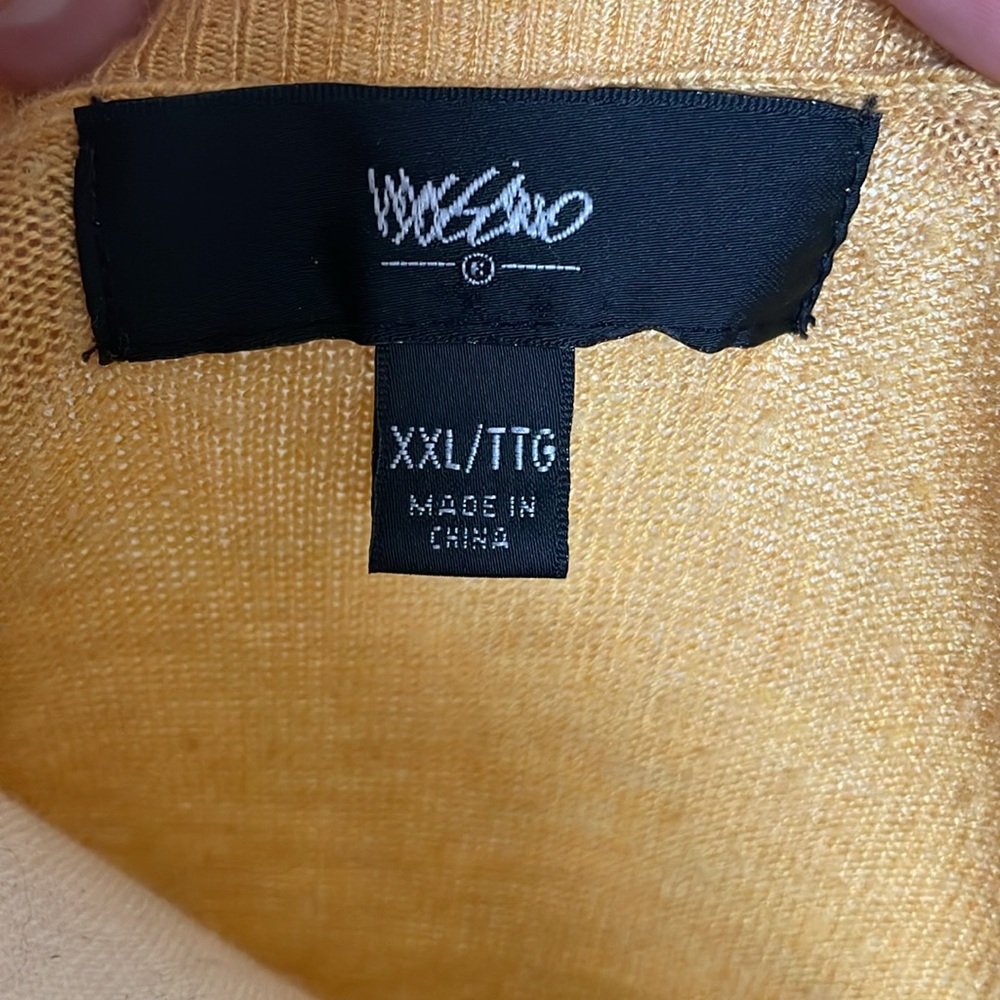 Mossimo Mustard color sweatshirt - Picture 8 of 9
